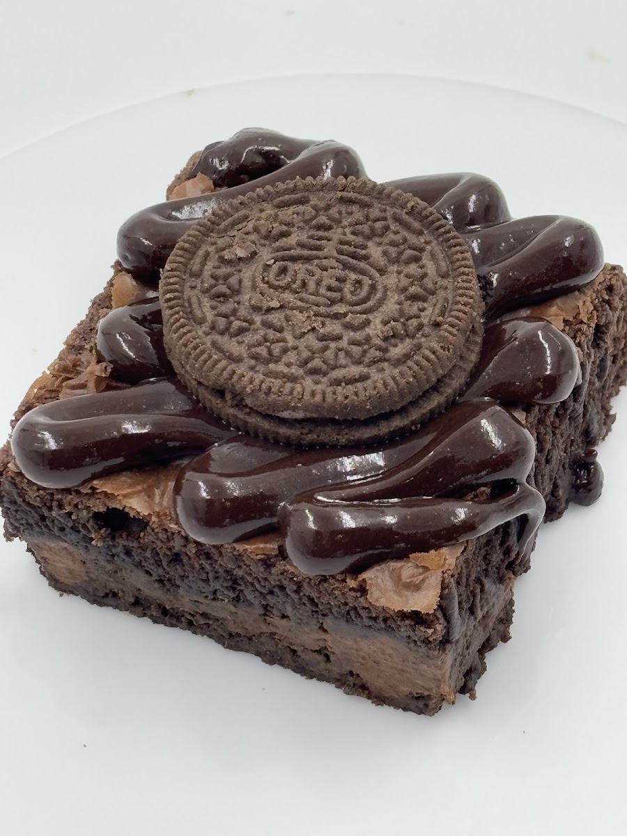Oreo Brownie extras